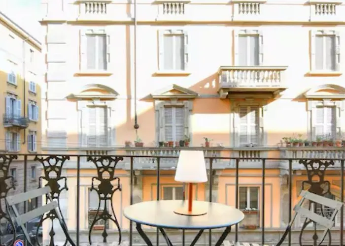 Corso Genova Apartment, Navigli Area, Center Milán